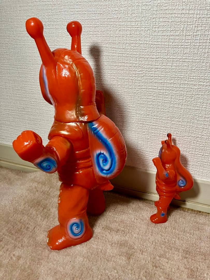メディコムトイ ソフビ 東映レトロ ダイダイカタツムリ(新色)