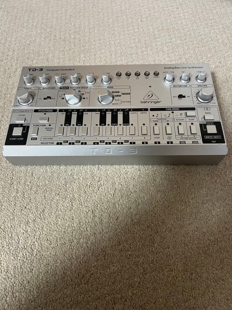 シンセサイザー TD-3-SR