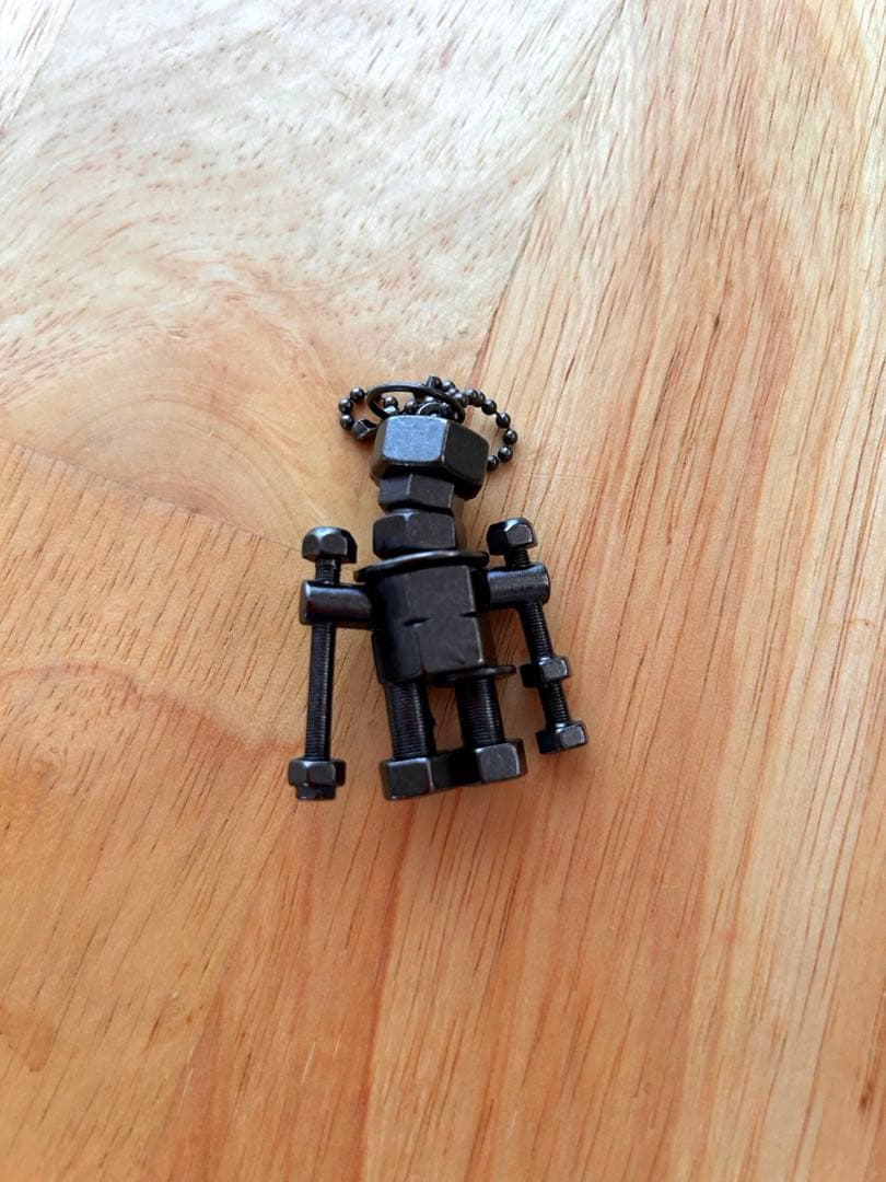 米津玄師　がらくたくん　ガチャ　レア　黒メタリック