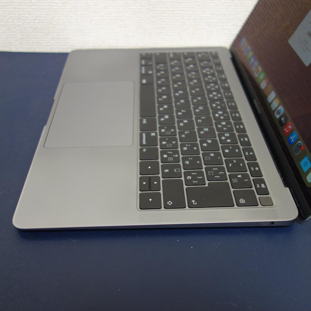 226）MacBook Air 2018 13インチ　/i5/8GB/256GB