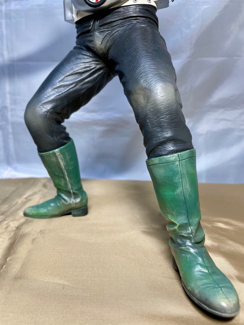 スッシー 仮面ライダー旧1号リペイント完成品