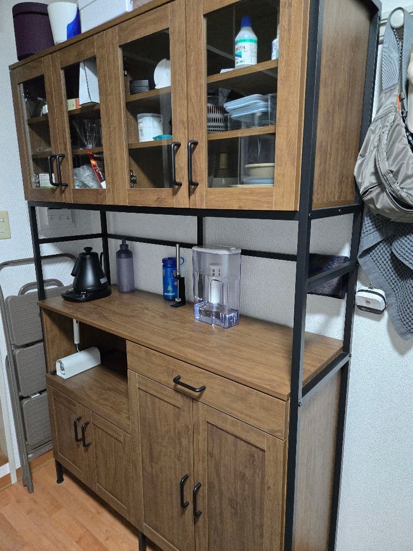 食器棚 ガラス扉付き ブラウン