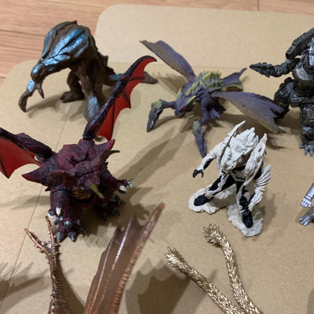 ゴジラ　ガチャガチャ