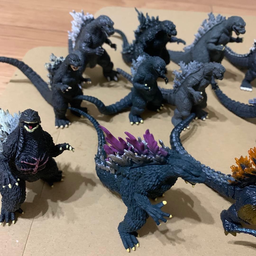 ゴジラ　ガチャガチャ