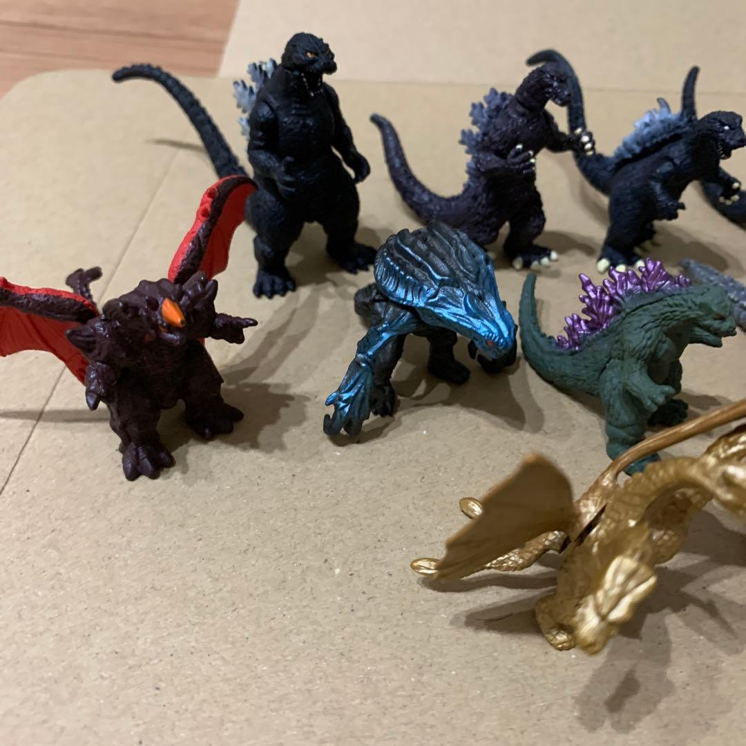 ゴジラ　ガチャガチャ