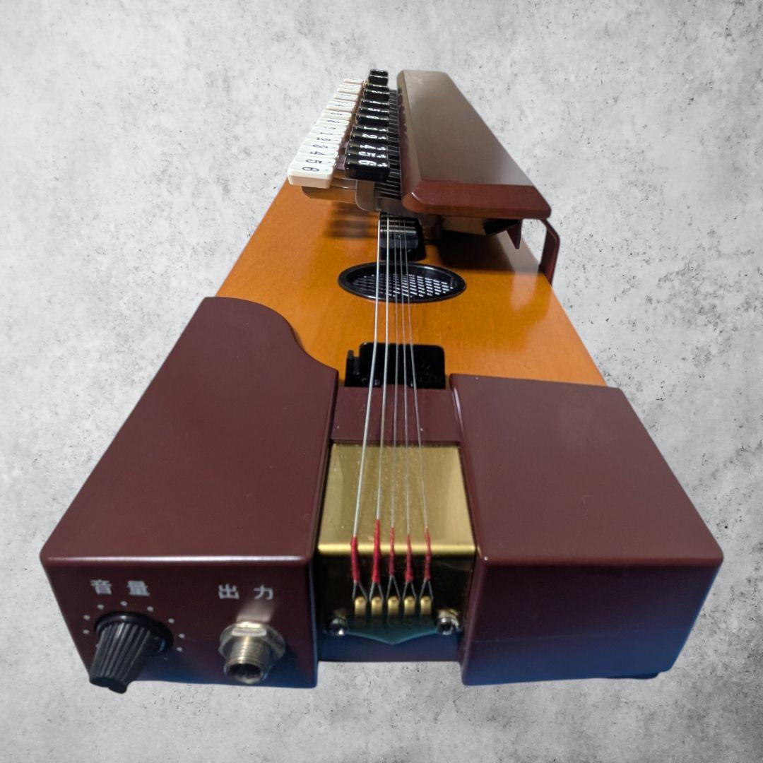 ほぼ未使用 極美品 鈴木 紅葉 大正琴 電子 ストラップ付ケース 付属品付