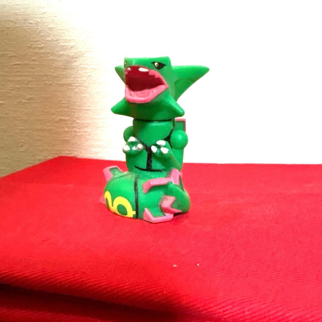 レックウザ フィギュア ポケットモンスター SHF 真骨彫 当時物 ポケモン 炎