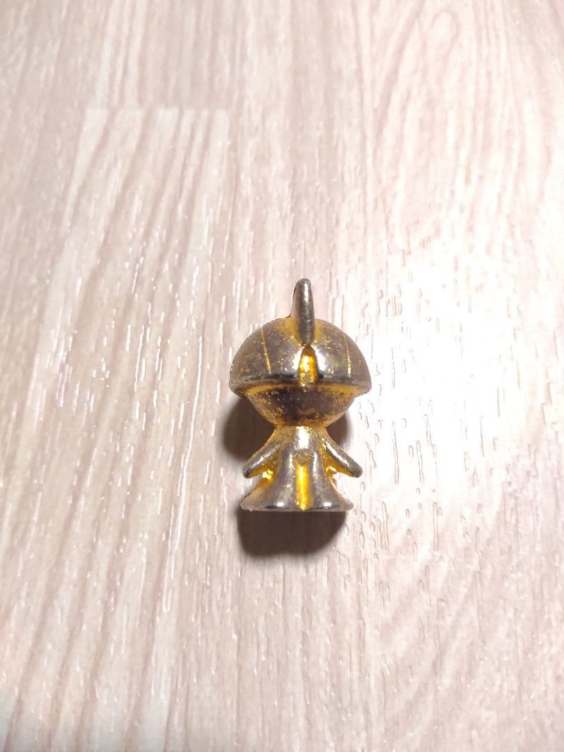 【希少】ポケモン ラルトス メタルコレクション　フィギュア 　ゴールド
