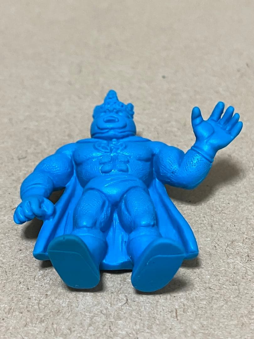 キン消し　パート30 キン肉マン　青色　消しゴム