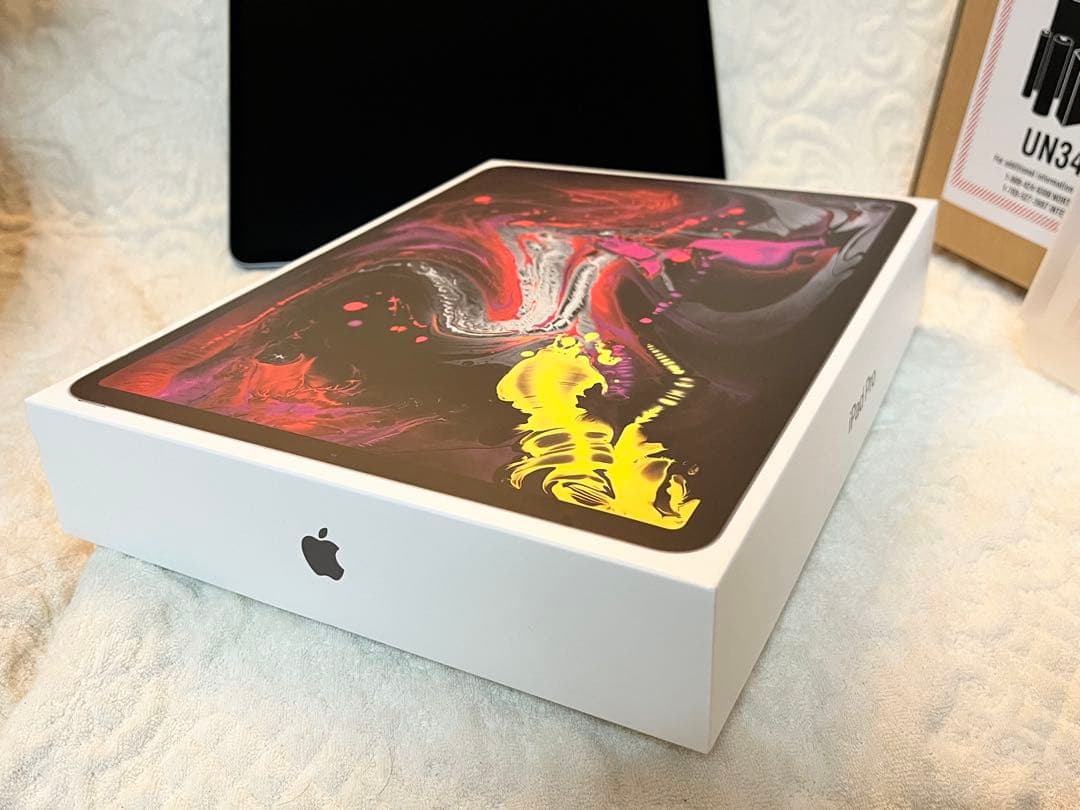 iPad Pro 12.9インチ 第3世代256GB Wi-Fiスペースグレー