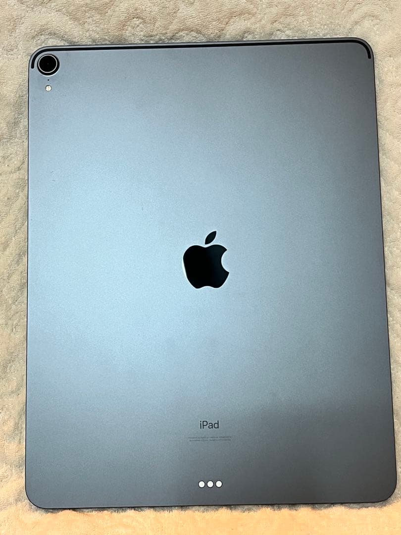 iPad Pro 12.9インチ 第3世代256GB Wi-Fiスペースグレー