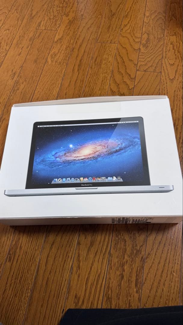 MacBook Pro 15インチSSD256GB多言語対応 2021Intel