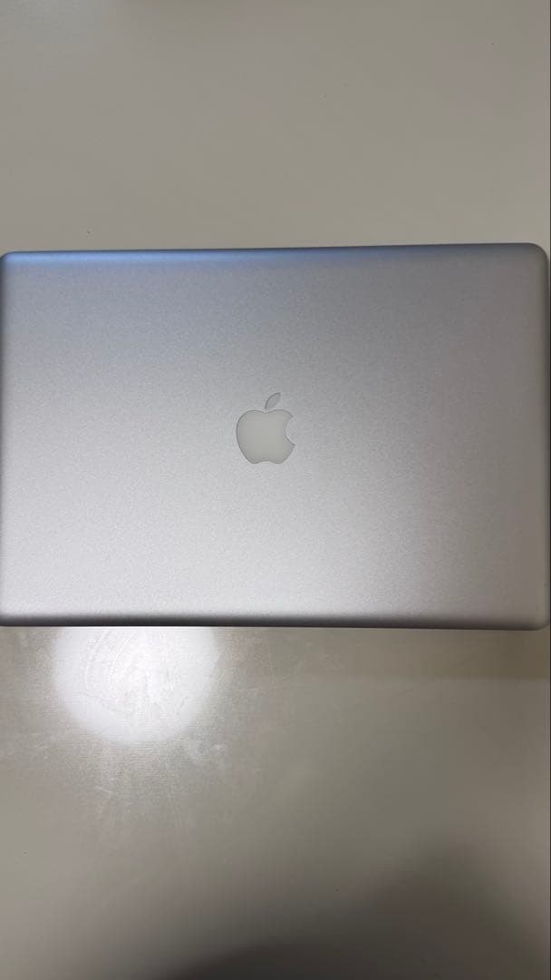 MacBook Pro 15インチSSD256GB多言語対応 2021Intel