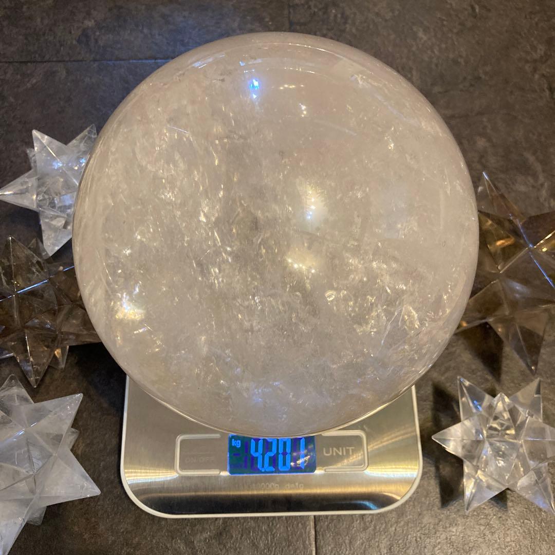☆お値下げ☆超特大☆ ヒマラヤ産　水晶　スフィア　水晶玉　水晶球　天然石　原石