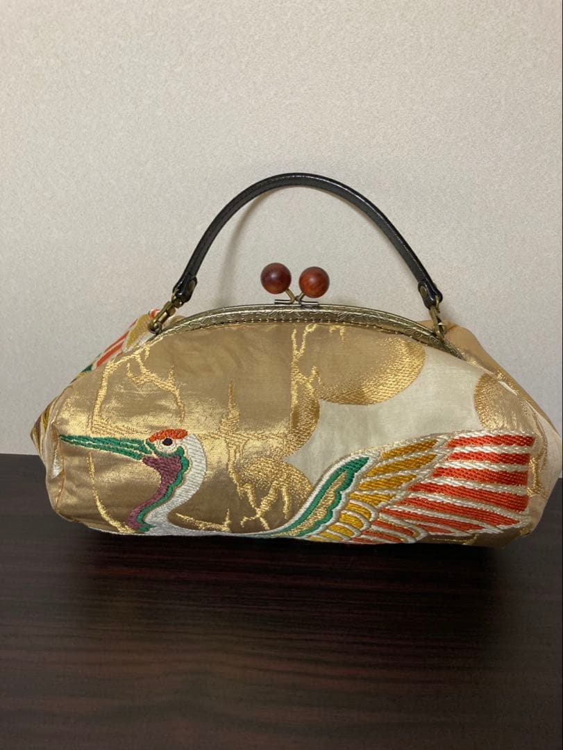 アンズルーム★コロンと可愛い　がま口バッグ★ハンドバッグ★帯リメイク★鶴　金