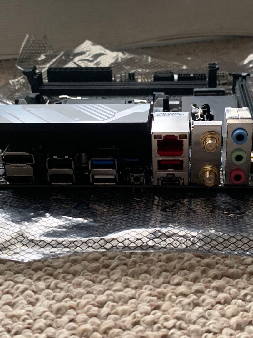 GIGABYTE A620I AX マザーボード