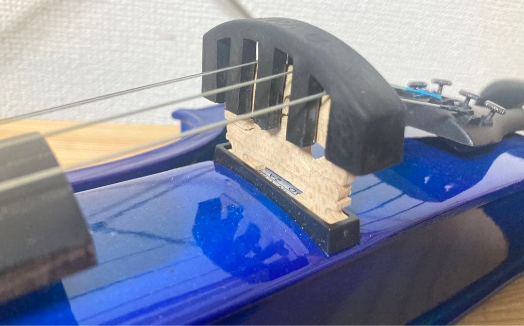 ☆ 良品 hallstatt ハルシュタット CV-210E エレキバイオリン