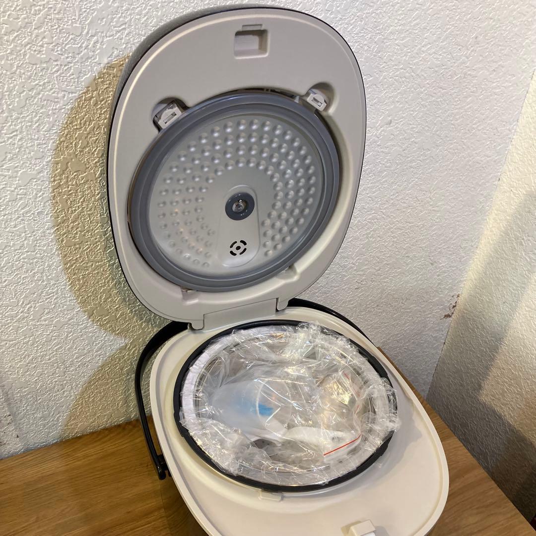 未使用　サンコー　糖質カット炊飯器　LCARBRCK 低糖質炊飯器