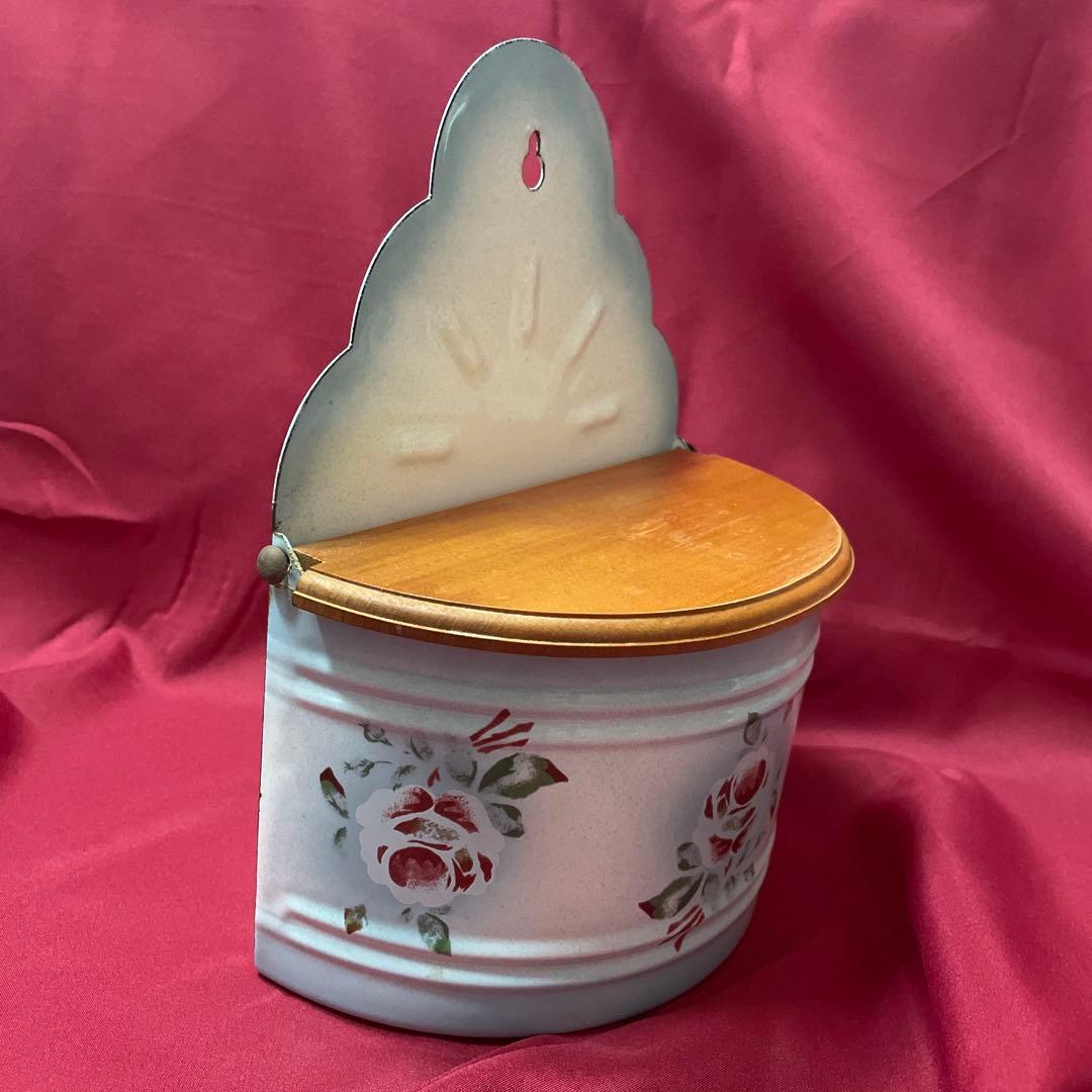 【希少品】『イマン/プリンセスローズ』ブルーアルメットセル缶(ホーロー製木蓋付)