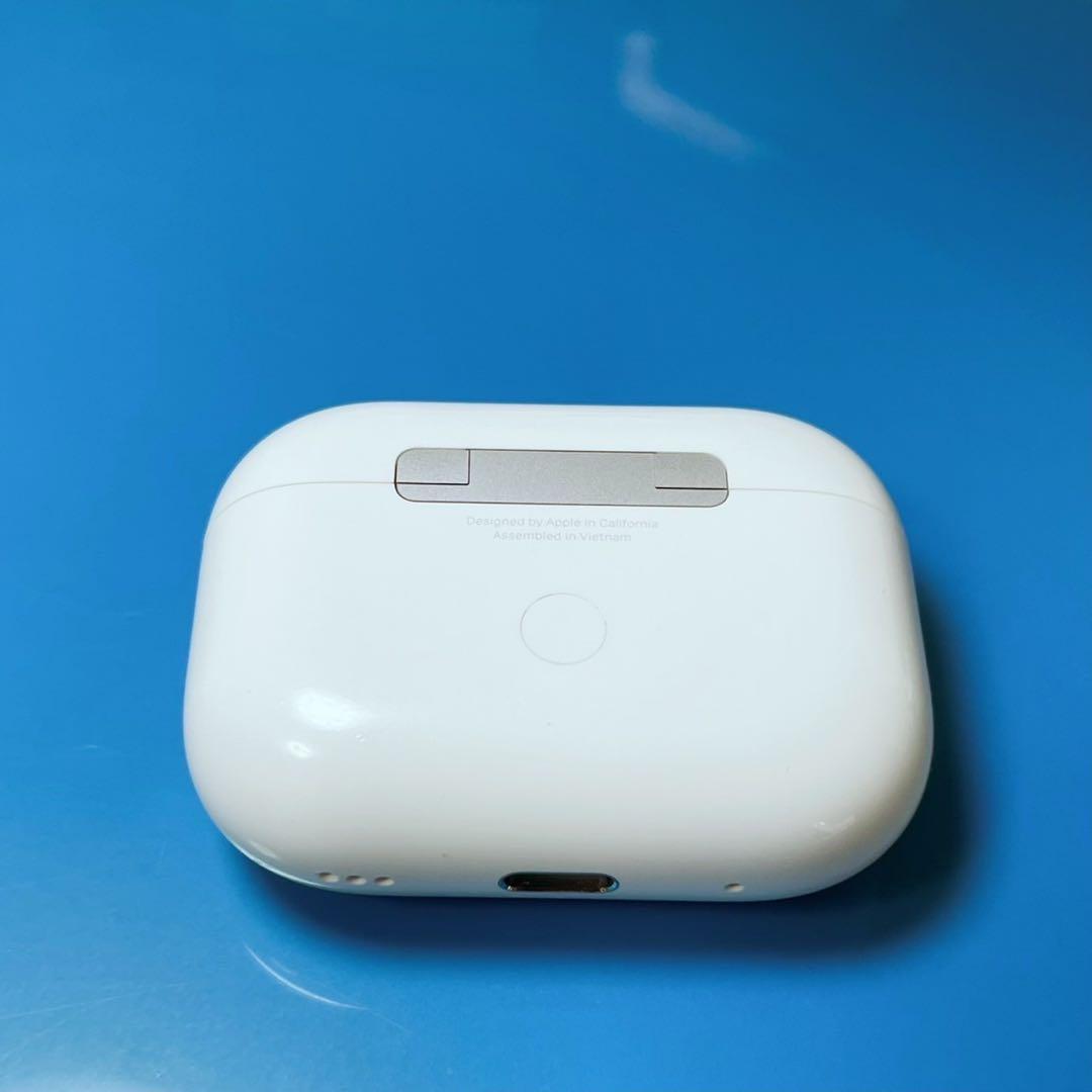 AirPods Pro 第2す世代　充電ケース　エアーポッズプロ　USB-C