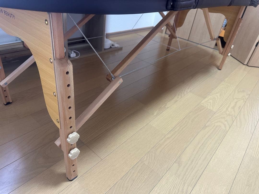 【ほぼ未使用品】ブラウン 折りたたみベッド ヘッドレ スト付き