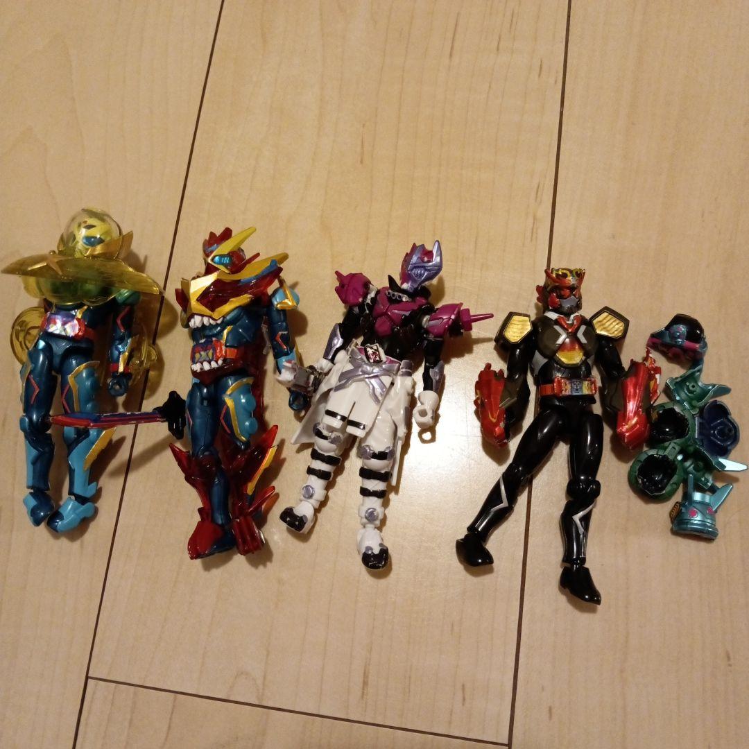 仮面ライダー 装動25体〜セット