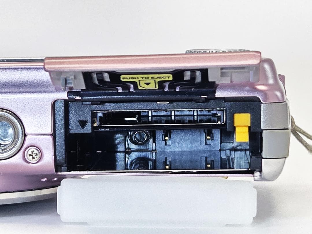 フジフィルム　FUJIFILM FinePix F80EXR ピンク《元箱付属》