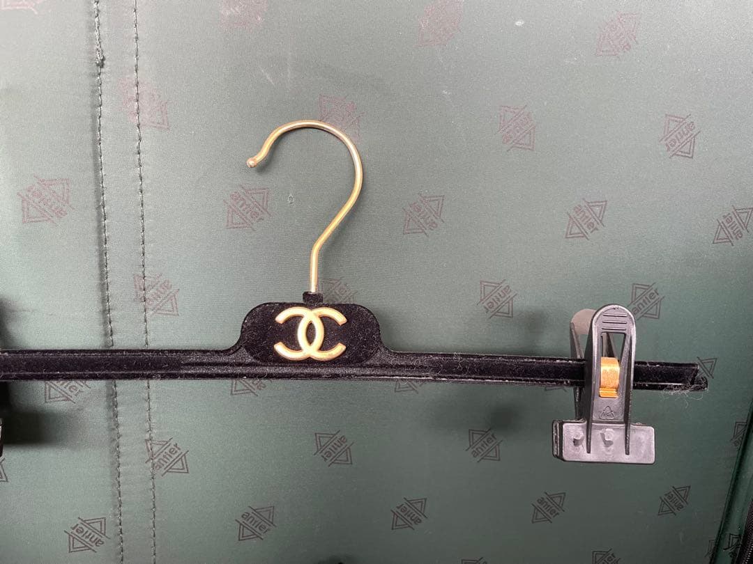 シャネル　ハンガー