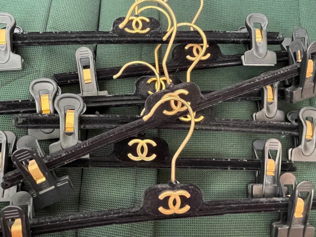 シャネル　ハンガー