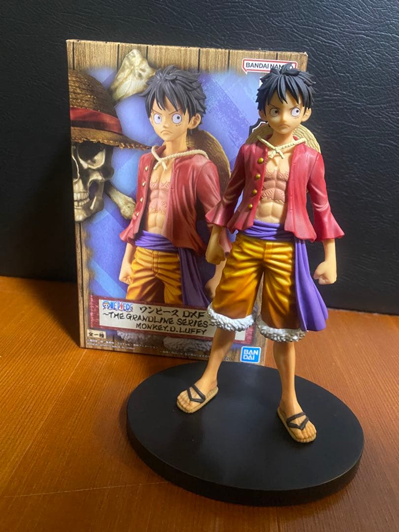 ワンピース フィギュア 缶バッジ アクスタ まとめ売り