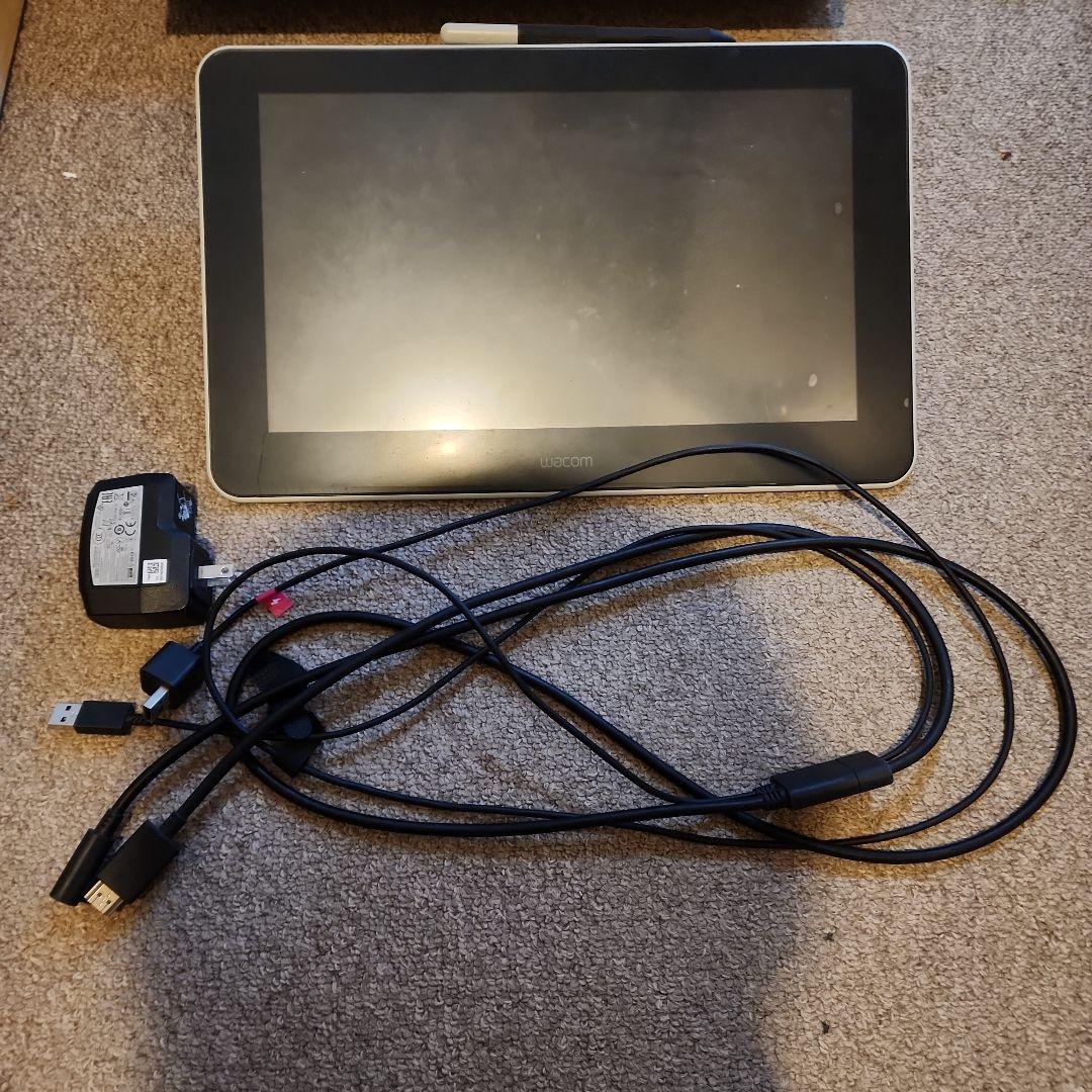 Wacom One 13 DTC133 13.3インチ 液晶ペンタブレット