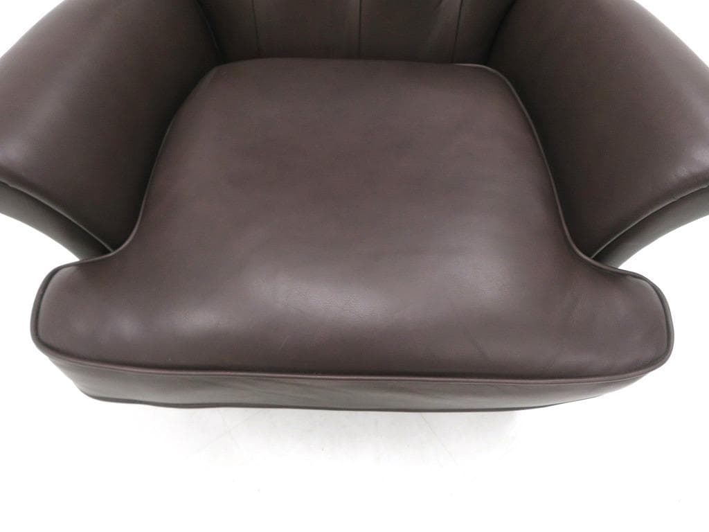 展示品　イギリス　アートフォーマ　総本革　レザー　チェスターフィールド　ソファ