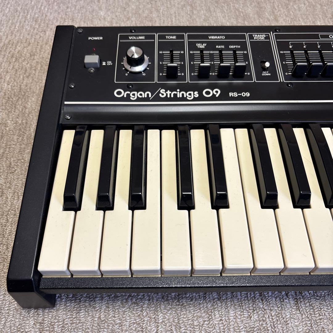 鍵盤楽器 Roland RS-09 Organ / Strings