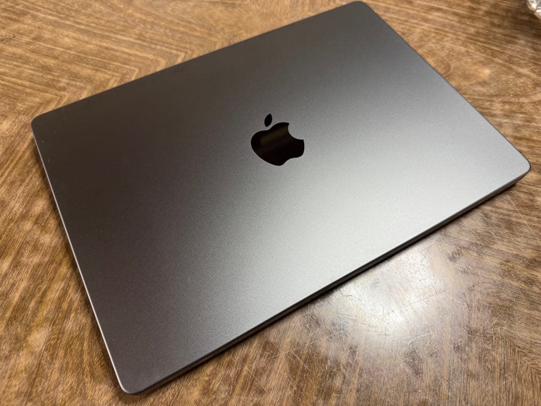 Apple MacBook Pro 14インチ 2024 M4 24GB 1TB