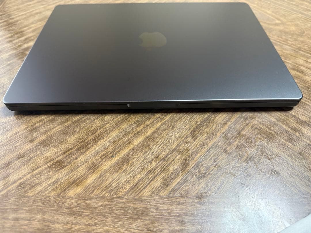 Apple MacBook Pro 14インチ 2024 M4 24GB 1TB