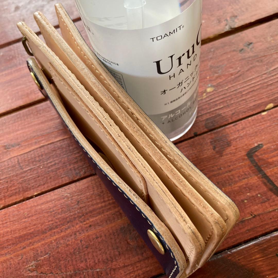 トラッカーウォレットタンロー濃紺生成り