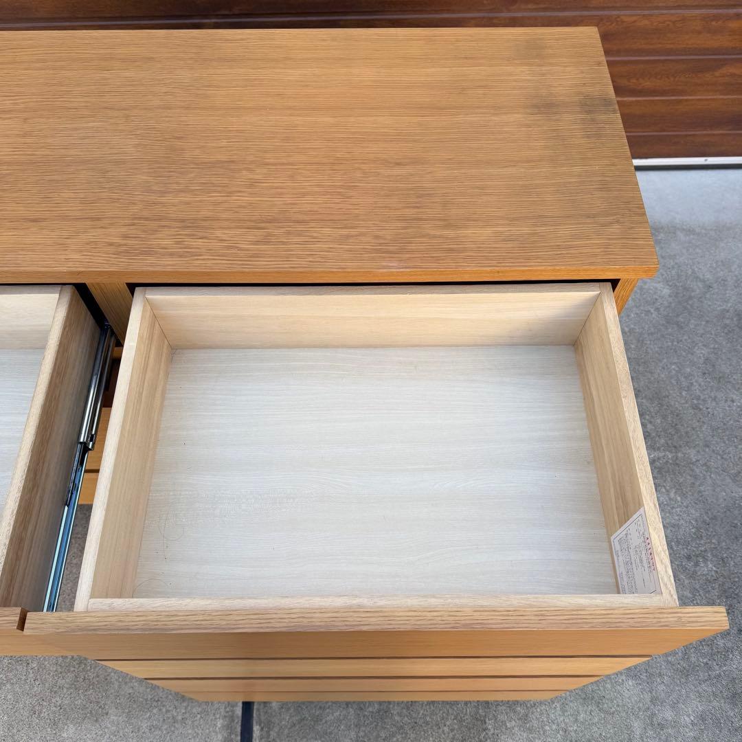 廃盤 無印 チェスト ワイド 4段 8杯 足付き オーク タモ タンス