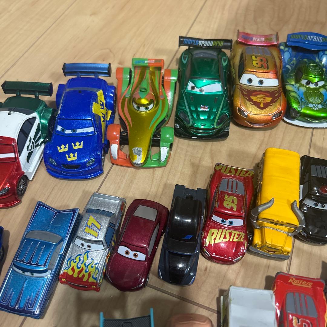 カーズ　トミカ　その他ミニカー　66台セット　まとめ