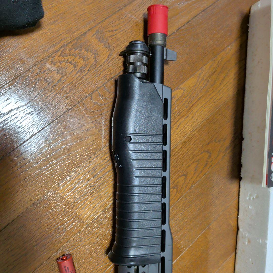 SPAS 12 エアコッキングガン