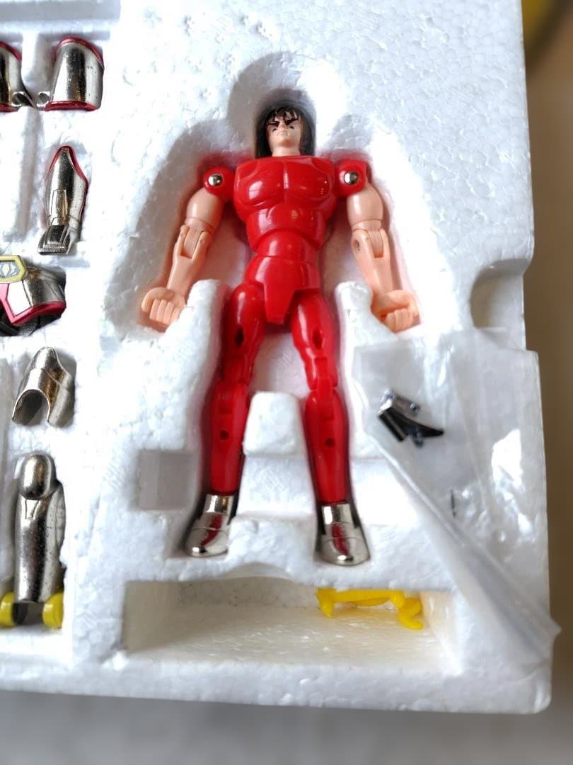 聖闘士星矢ペガサスクロス、アンドロメダ、キグナス、フェニックス