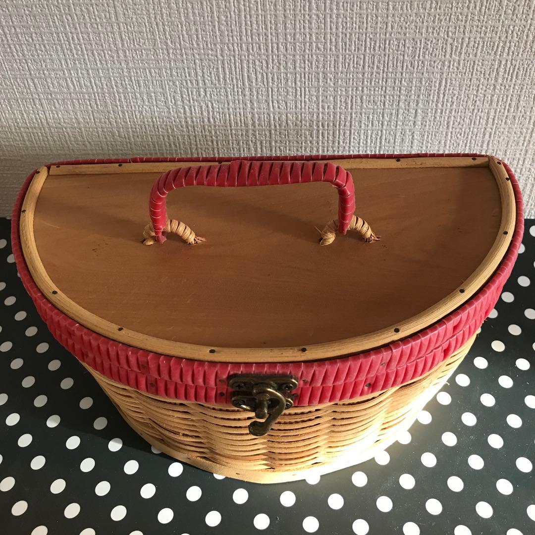 アンティーク　バスケット　かご　大小2個セット