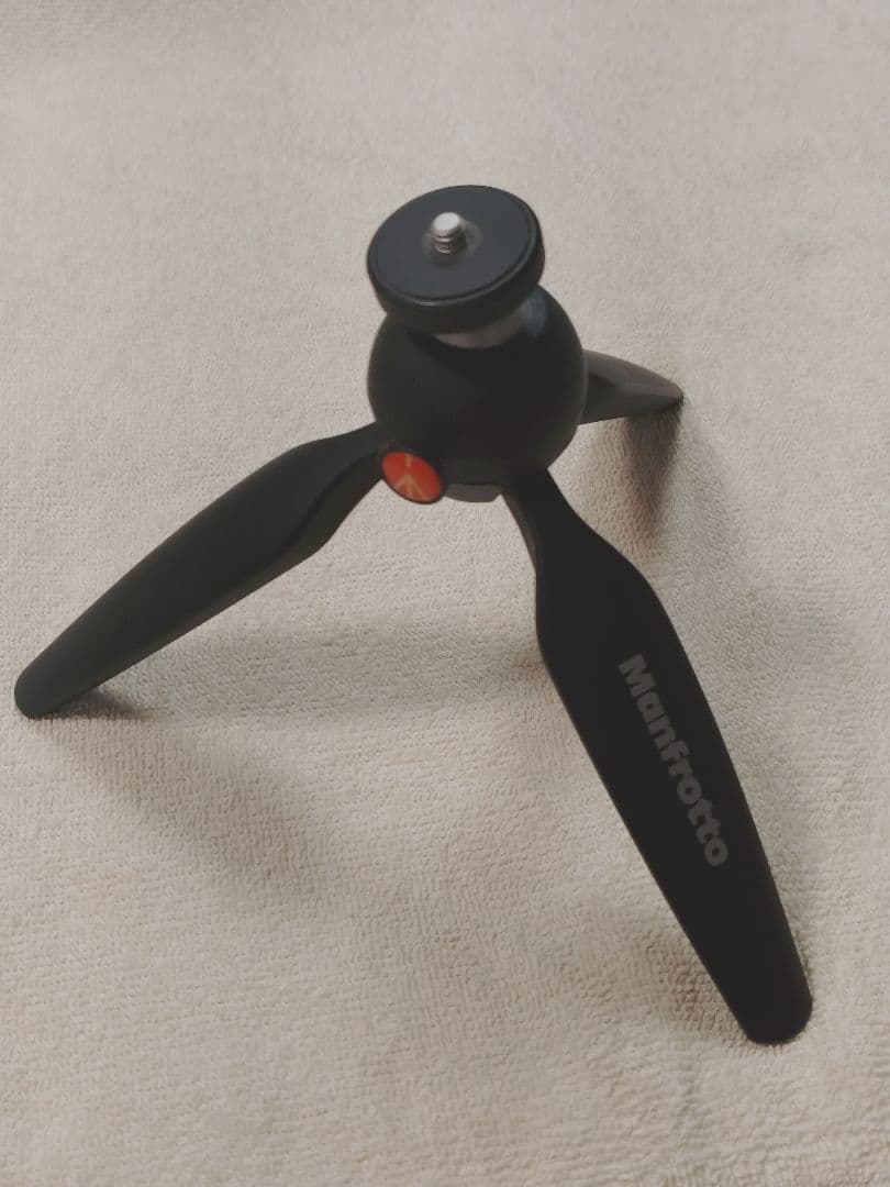 美品 Nebula Capsule II プロジェクター　+　三脚スタンド