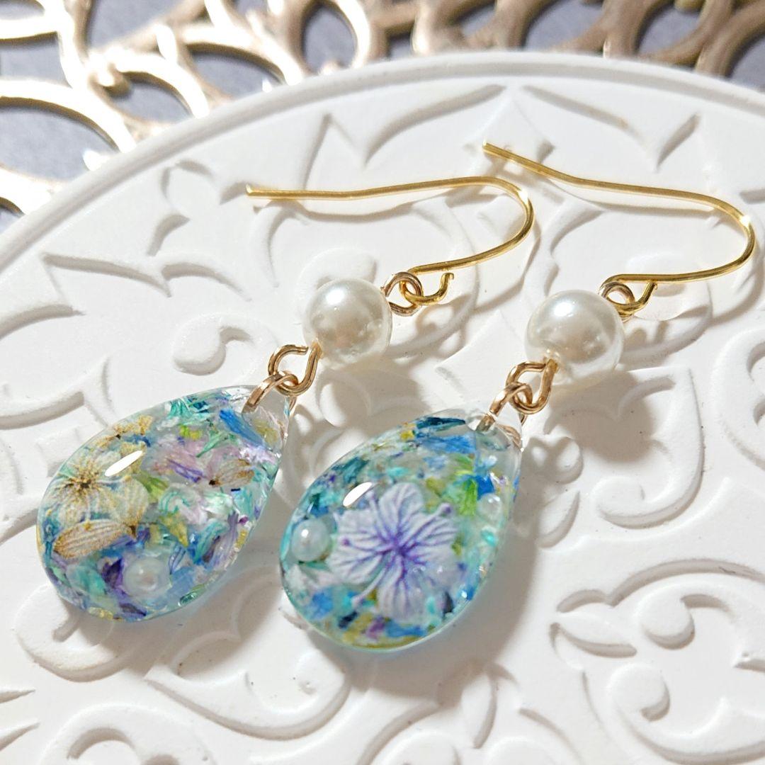 ≪151 ブルー≫レジンピアス 450円