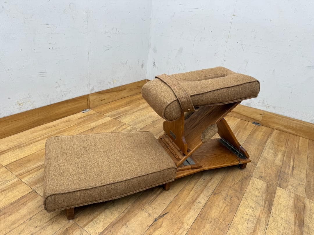 展示品　カイロプラクティック　ガンステッド　ニーチェストテーブル