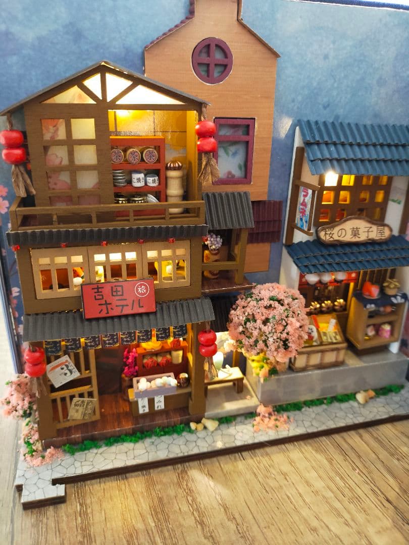 ブックヌーク　ブックヌック　ミニチュア　桜の小路　ハンドメイド　完成品