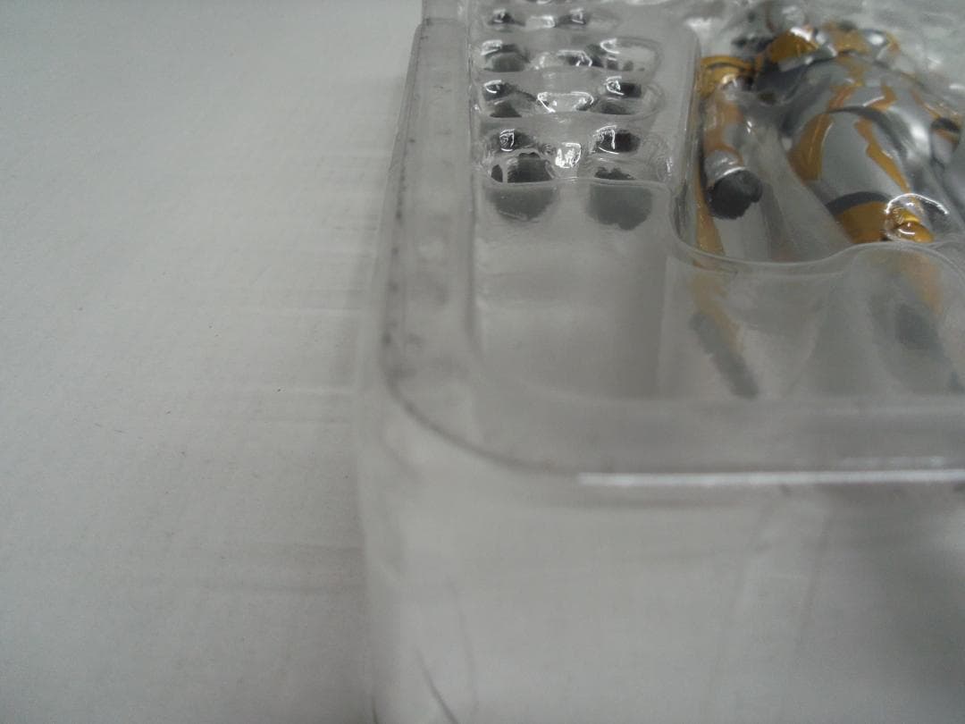 【開封品】S.H.Figuarts ウルトラマントリガー カルミラ　汚れあり