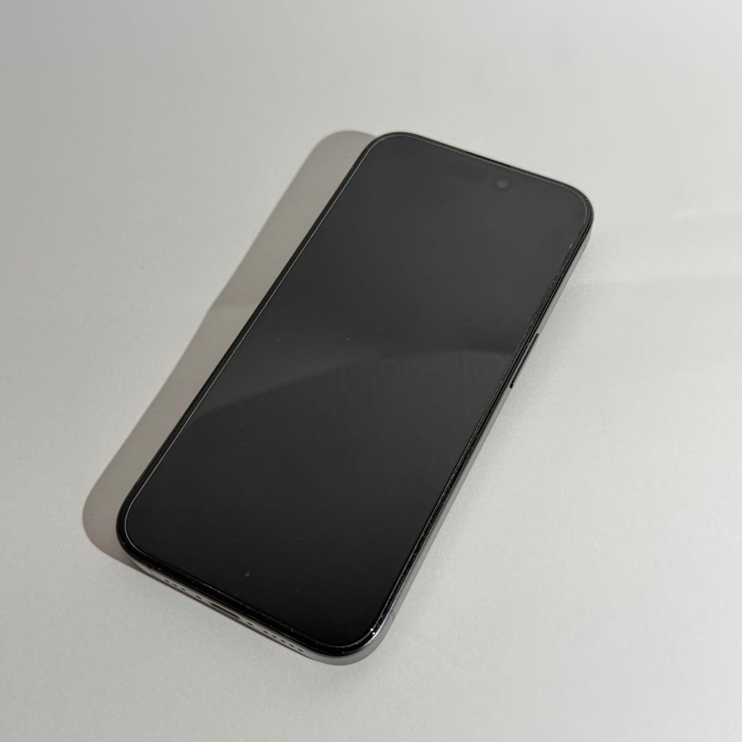 iPhone 15pro 128gb フィルム装着済 付属品完備 おまけ付