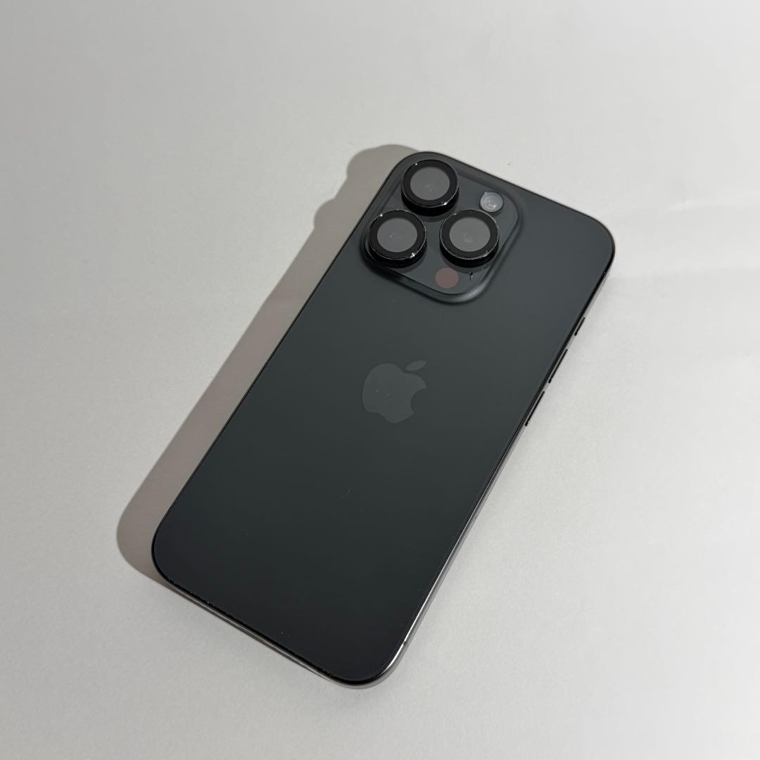 iPhone 15pro 128gb フィルム装着済 付属品完備 おまけ付