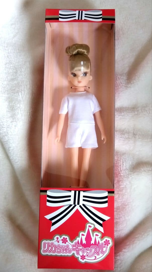 新品☆リカちゃんキャッスル　復刻版初代リカちゃん