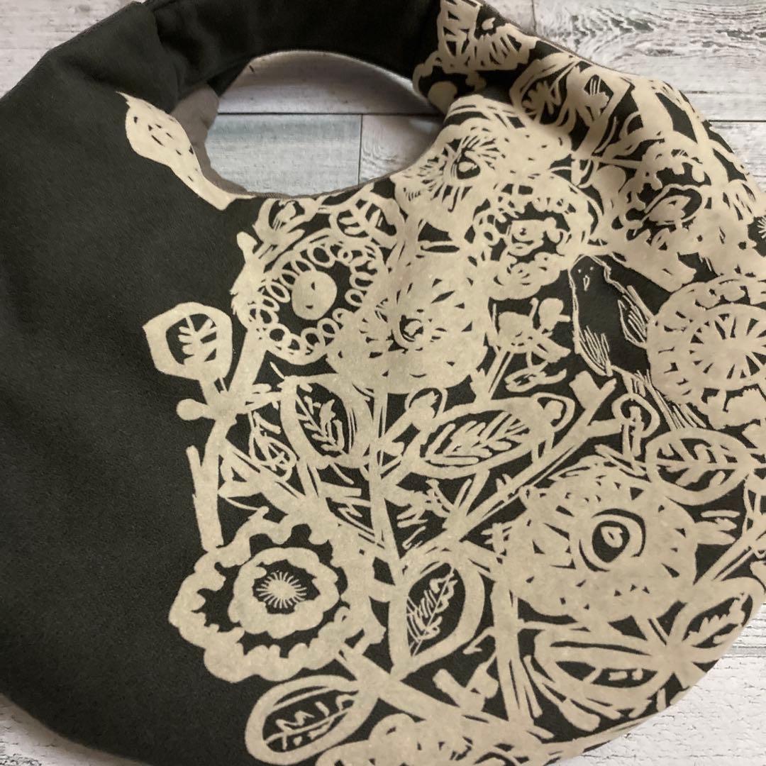 ハンドメイド　まんまるバッグ　手提げ　ミナペルホネン　フラワーネスト使用